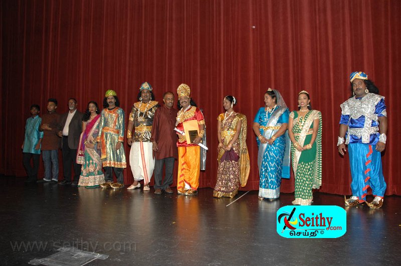 Jaffna-Hindu121013Toronto (124).jpg